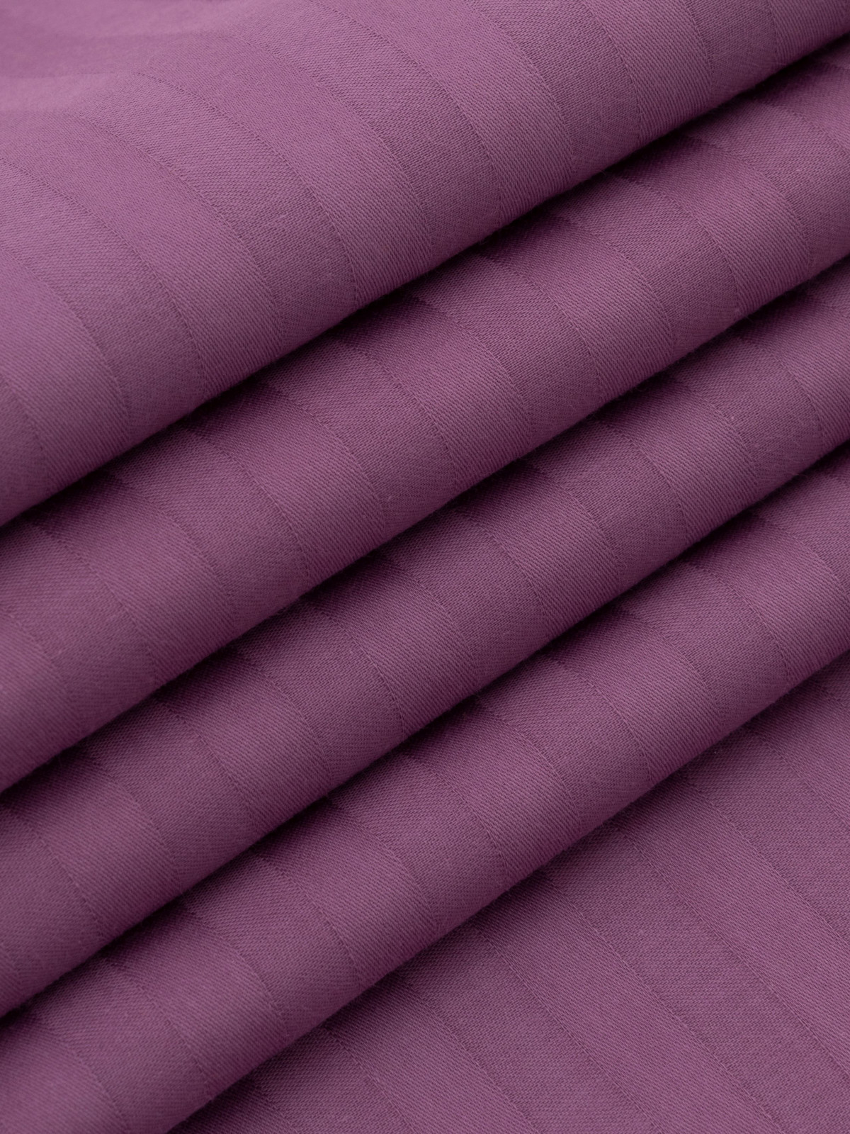 Простыня 2-спальная 180*240 см, сатин-страйп (Сливовый)