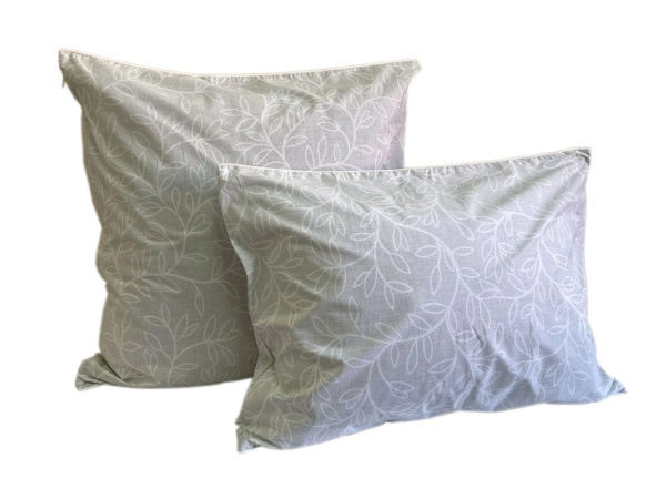 Наперник на молнии 50*70 см (Листья)