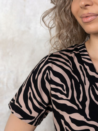 Футболка женская, модель 137, трикотаж (Зебра)