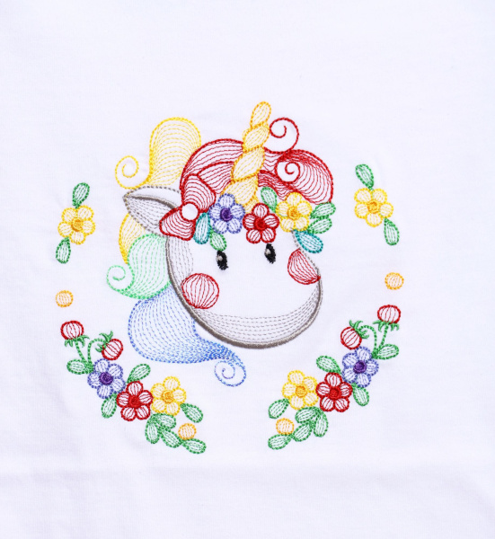 Футболка для девочки, модель 322, трикотаж (Единорожка в цветах)